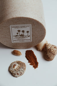  Shores Company Driftwood Body Polish – nourishing body scrub made with natural extracts for gentle exfoliation.